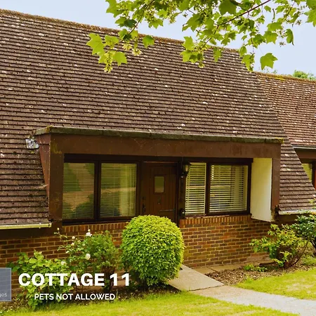 Glyndley Manor Cottages Polegate Exterior photo