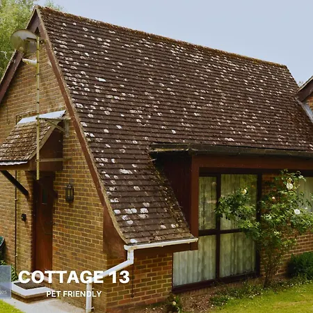 Glyndley Manor Cottages Polegate Exterior photo