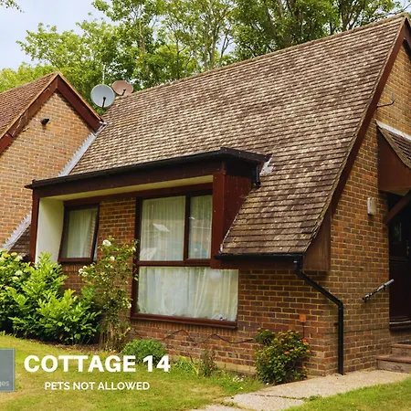 Glyndley Manor Cottages Polegate Exterior photo