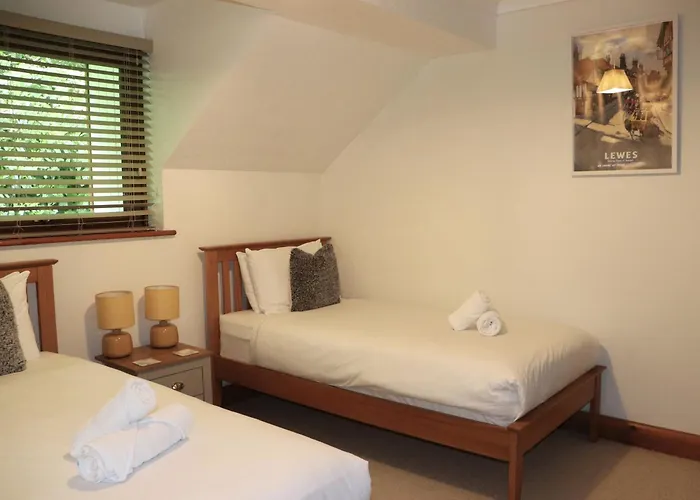 Glyndley Manor Cottages