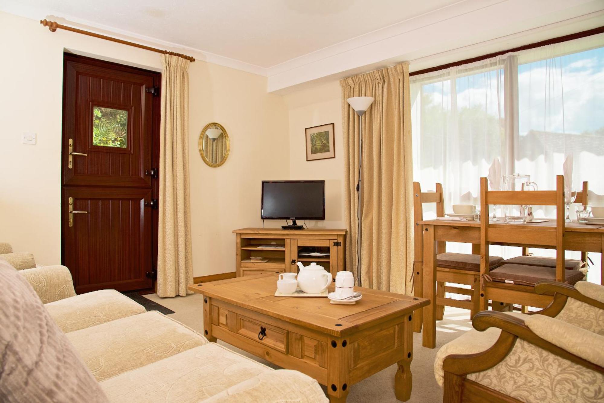 Glyndley Manor Chalet *