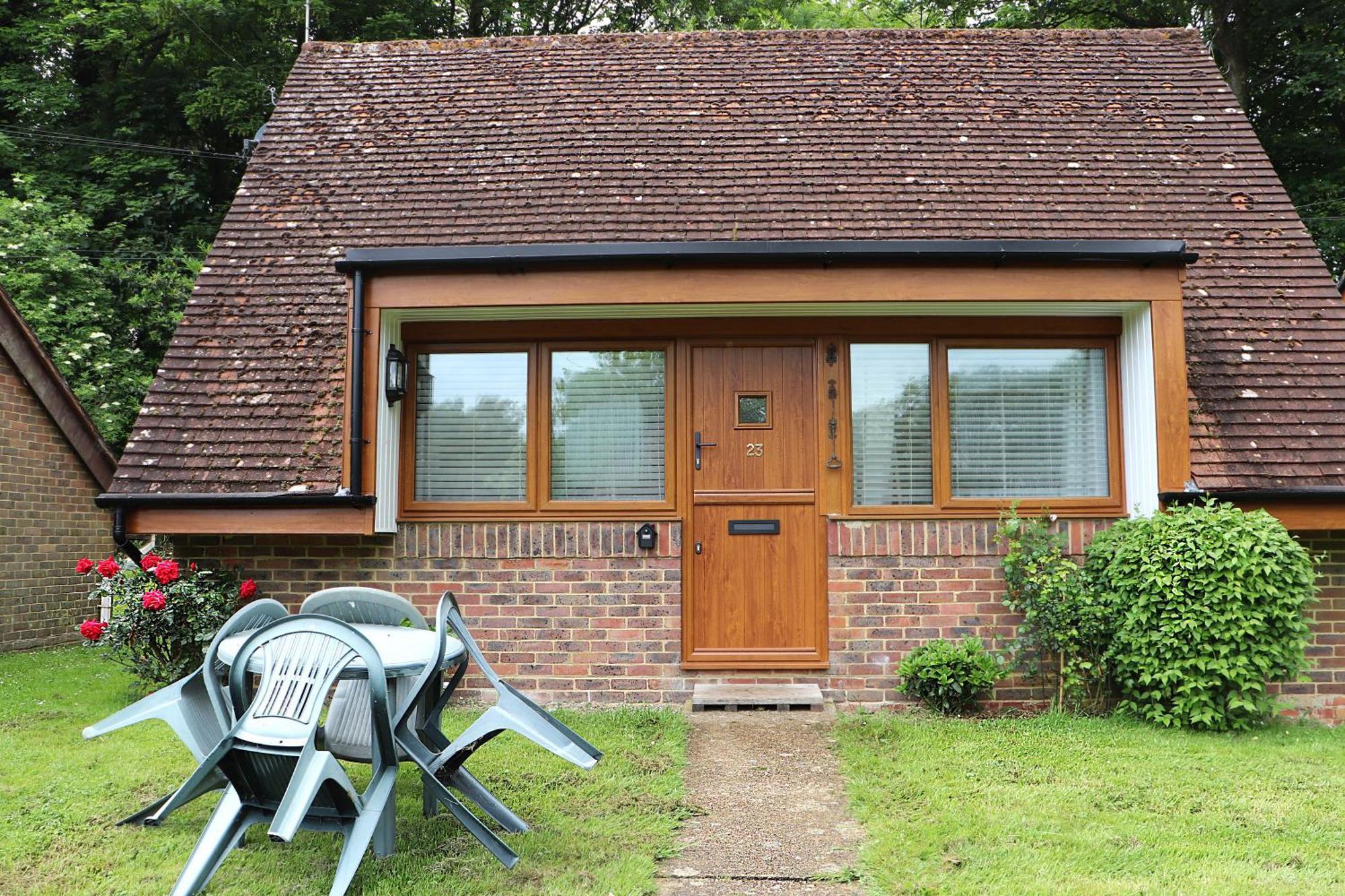 Chalet Glyndley Manor
